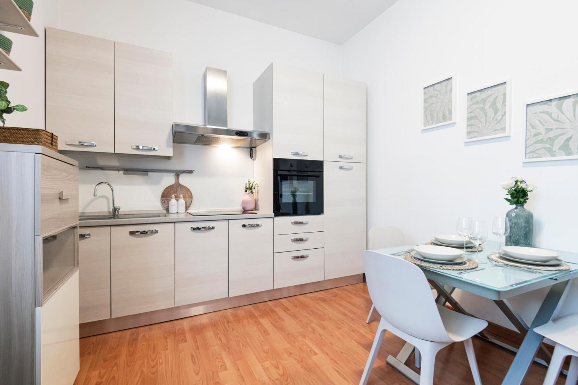 Cozy Apartament In Piazza 5 Giornate By Easylife Μιλάνο Εξωτερικό φωτογραφία